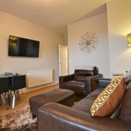 Rockcliffe Boutique 2-bed In